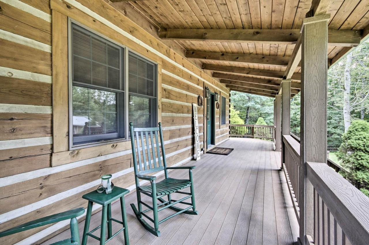 Creekside Berkeley Springs Cabin On 35 Acres! 外观 照片