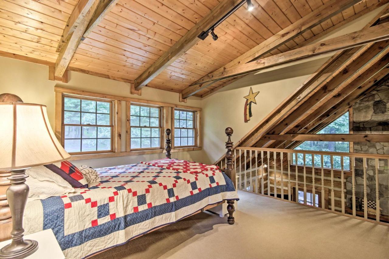 Creekside Berkeley Springs Cabin On 35 Acres! 外观 照片